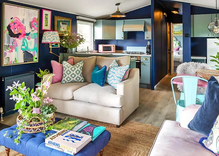 The Fisherman - Uk50614 * Sabden